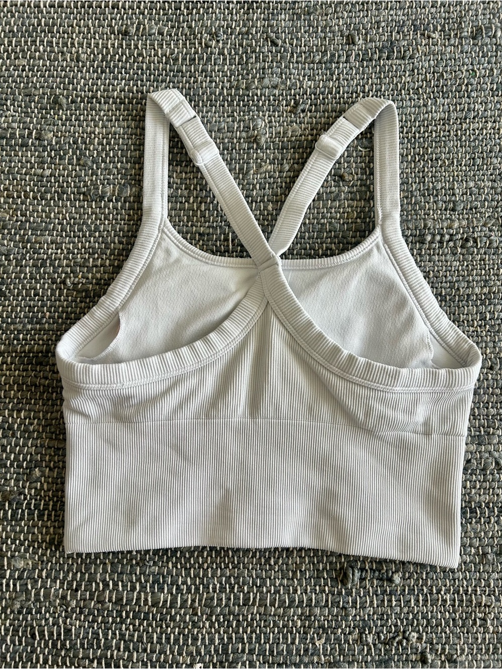 Alo Yoga Seamless Ribbed Favorite Bra Tank White - Picture 5 of 12